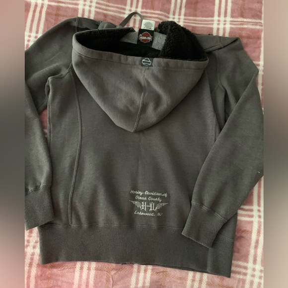 Harley Davidson Hoodie - Picture 2 of 3